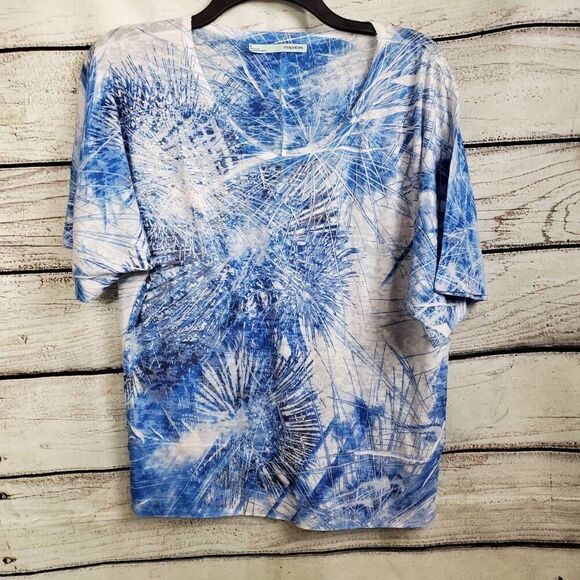 Maurices MEDIUM Blue Embellished Top - Picture 1 of 8
